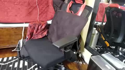 Snapshot of blakjag chatting on March 9, 11:03 am Blackjag00 online show from March 9, 11:03 am