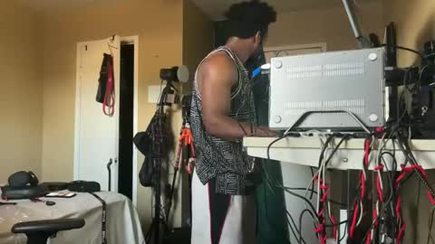 Snapshot of blakjag chatting on September 18, 1:18 am Blackjag00 online show from September 18, 1:18 am