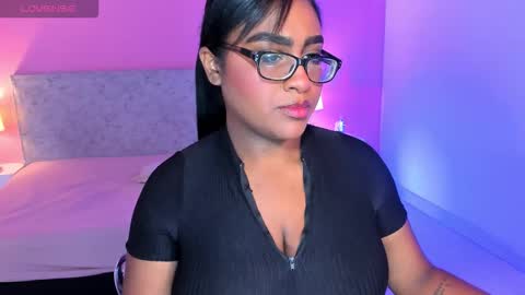Snapshot of blakmillerrgilson1 chatting on September 15, 8:53 pm Blak Miller Gilson online show from September 15, 8:53 pm