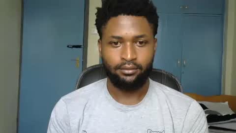 Snapshot of blakmoufaka chatting on September 28, 5:13 am blakmoufaka online show from September 28, 5:13 am