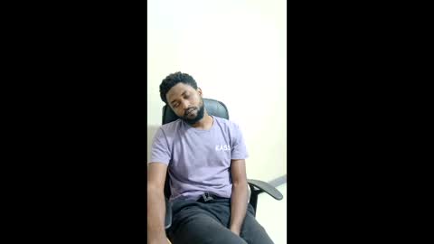 blakmoufaka online show from December 4, 6:49 pm