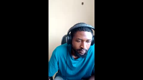 blakmoufaka online show from February 3, 6:22 am