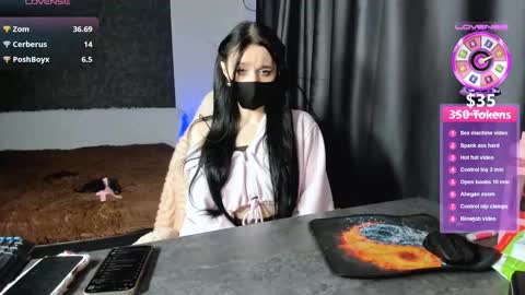 Snapshot of blancasuarez chatting on January 31, 11:47 pm MY VIDEOS THAT WILL MAKE YOU CUM - online show from January 31, 11:47 pm