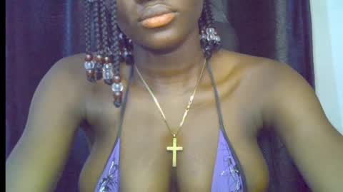 nikky00 online show from May 10, 7:02 am