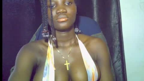 nikky00 online show from May 12, 8:00 am