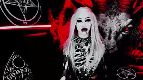 Snapshot of blasphemiangxrl chatting on January 19, 4:38 am online show from January 19, 4:38 am