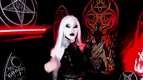 Snapshot of blasphemiangxrl chatting on February 16, 5:58 am online show from February 16, 5:58 am