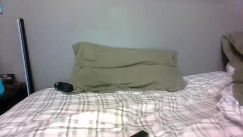 Snapshot of blazeentertainment2025 chatting on November 6, 12:22 am blazeentertainment2025 online show from November 6, 12:22 am