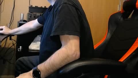 Snapshot of blazingslow chatting on March 8, 5:17 am blazingslow online show from March 8, 5:17 am