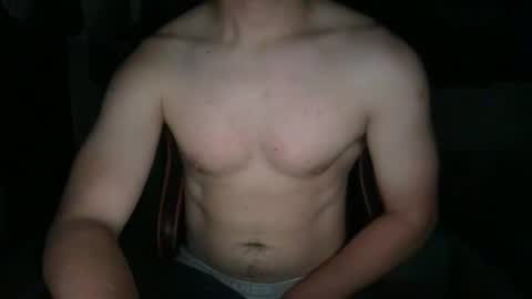 Snapshot of bllako1504 chatting on April 4, 6:33 am bllako1504 online show from April 4, 6:33 am