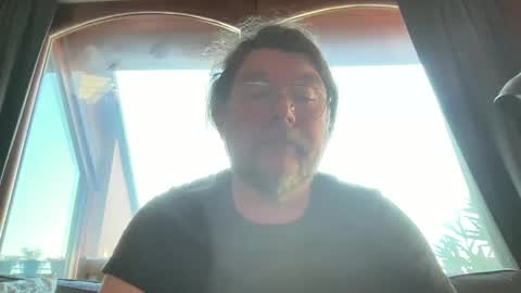 BlIdoL online show from December 5, 8:11 am