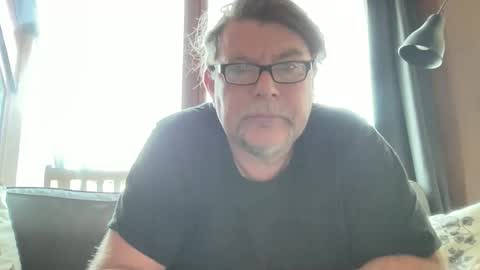 BlIdoL online show from May 18, 7:36 am