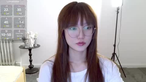 YoYo online show from December 9, 6:55 am