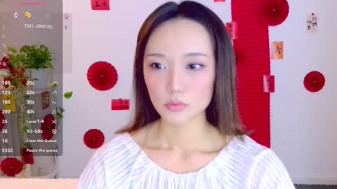 YoYo online show from February 8, 5:33 am