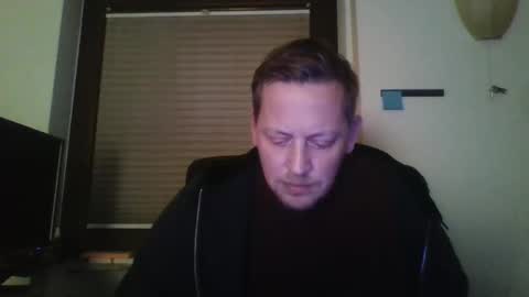 blonde32m online show from December 5, 4:01 pm