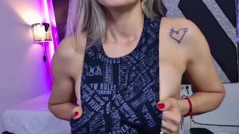 alejandra online show from February 9, 2:04 am