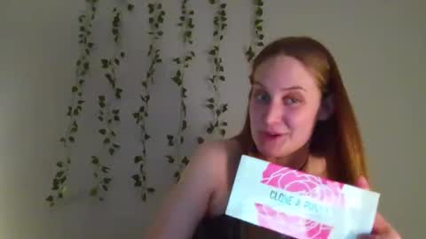 Snapshot of blondesweetheartx chatting on January 20, 8:41 am Bambi online show from January 20, 8:41 am