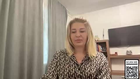 blondie_xoxoxo online show from October 3, 7:49 am