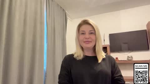 blondie_xoxoxo online show from October 7, 8:22 am