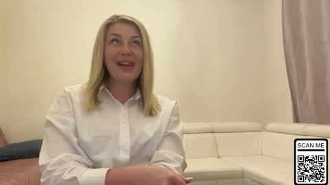 blondie_xoxoxo online show from May 12, 10:51 pm