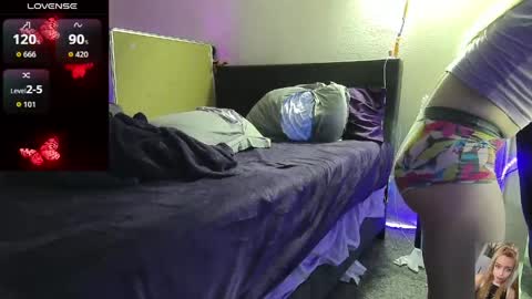 Bubbles online show from May 14, 2:29 am