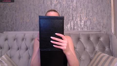 Helen online show from March 30, 11:50 pm