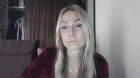 Iren online show from September 11, 6:57 am