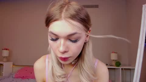 blondy_fina online show from May 6, 10:09 am