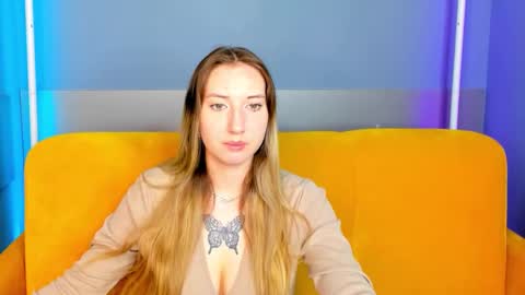 blondyjolly online show from February 24, 1:58 am