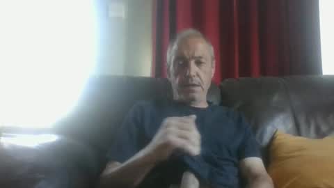bloody52 online show from May 24, 8:19 am