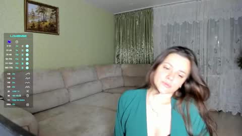 Snapshot of bloomwithmary chatting on September 13, 5:57 pm bloomwithmary online show from September 13, 5:57 pm