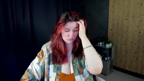 Snapshot of blooomwinx chatting on March 20, 1:05 pm Bloom Leila online show from March 20, 1:05 pm