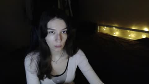 Snapshot of blue__velvet_ chatting on June 8, 9:09 am blue__velvet_ online show from June 8, 9:09 am