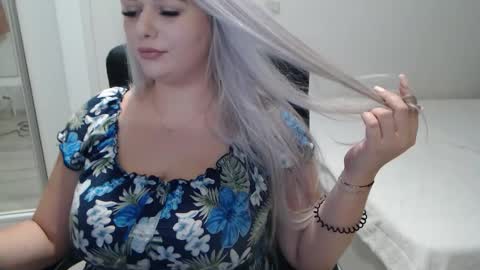 Juliet online show from October 9, 4:38 pm