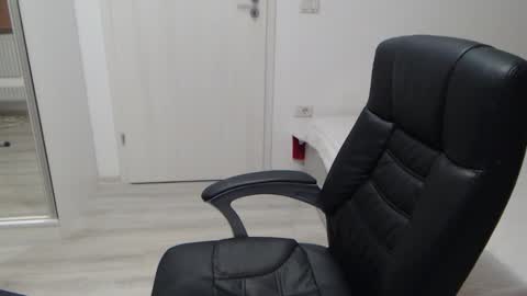 Juliet online show from February 19, 6:26 pm