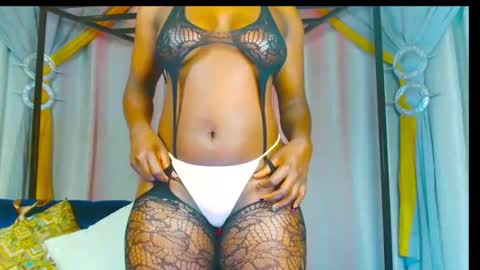 Snapshot of blue_nile chatting on February 16, 8:38 pm NILE online show from February 16, 8:38 pm