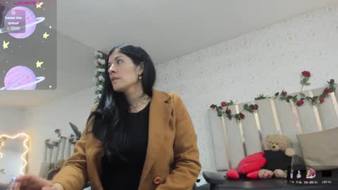 Snapshot of blue_tay1 chatting on March 31, 11:43 am blue_tay1 online show from March 31, 11:43 am