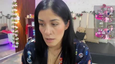 Snapshot of blue_tay1 chatting on April 1, 1:41 pm blue_tay1 online show from April 1, 1:41 pm