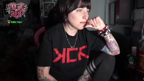 Blue online show from March 14, 2:06 am