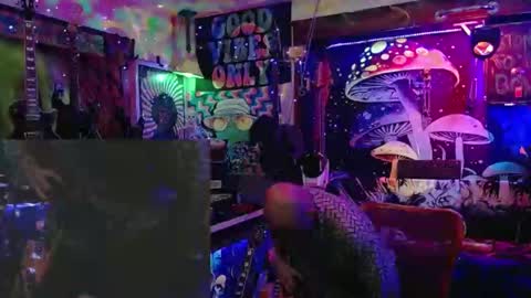 Snapshot of bluebandekim chatting on January 11, 7:17 am bluebandekim online show from January 11, 7:17 am