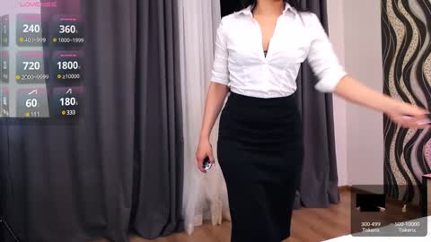 Snapshot of blueberryangel chatting on January 18, 12:46 am LENA online show from January 18, 12:46 am
