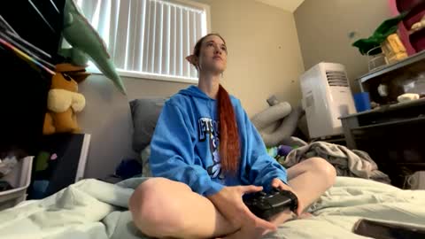 Snapshot of bluebloodednorsewitch chatting on September 23, 5:05 pm bluebloodednorsewitch online show from September 23, 5:05 pm