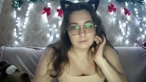 your playful butterfly online show from December 13, 5:54 pm