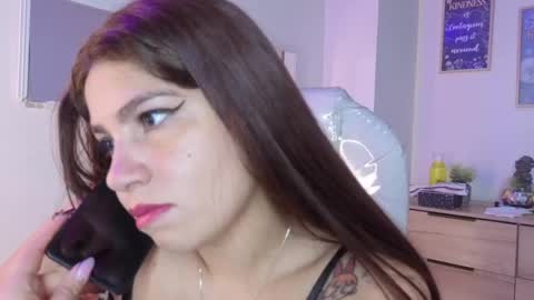        online show from May 4, 11:39 am