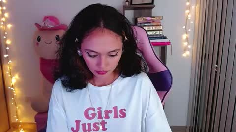 Im Abril .. Nice to meet you  thumb up me please its important  INDEPENDENT MODEL online show from February 6, 12:15 am