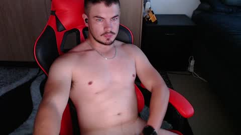 blueeyeboy0 online show from January 13, 3:36 pm
