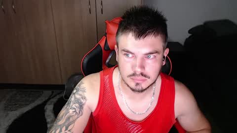 blueeyeboy0 online show from January 24, 9:58 pm