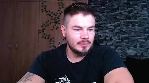 blueeyeboy0 online show from May 25, 8:53 am