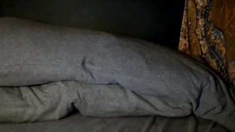 Blueeyedlie online show from March 6, 6:10 am