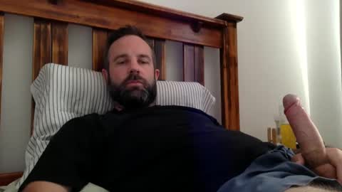 Snapshot of blueeyes705 chatting on February 24, 12:52 am blueeyes705 online show from February 24, 12:52 am